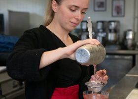 Formation apprentissage barman CMA Formation Bretagne