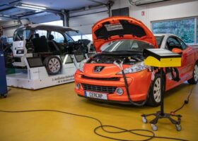 Formation apprentissage Mécanicien automobile CMA Formation Bretagne