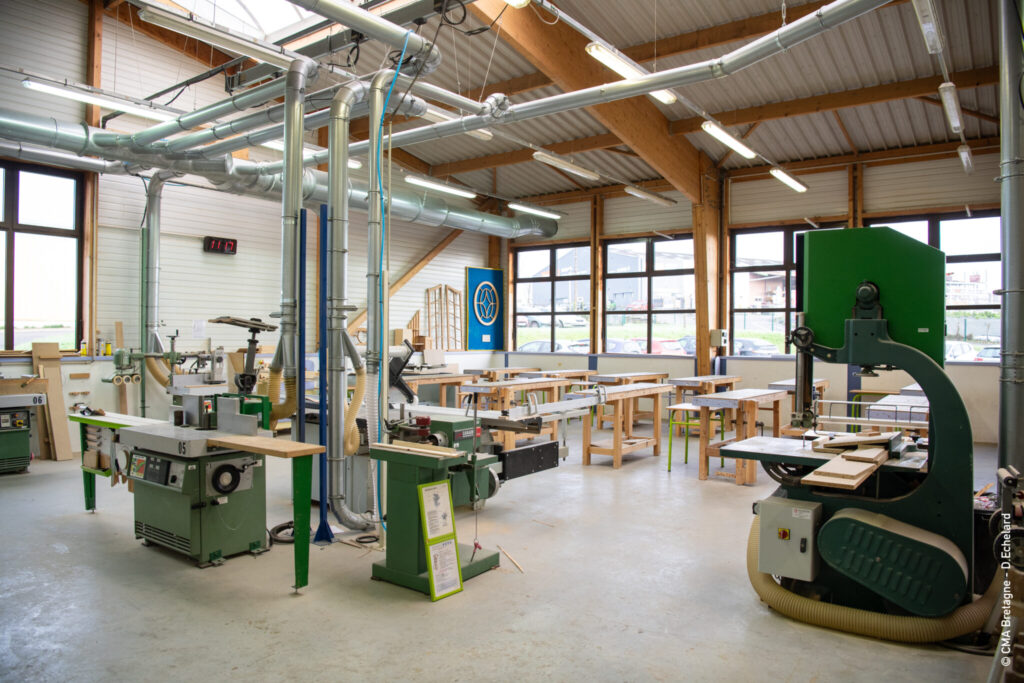Formation apprentissage menuiserie CMA Formation Bretagne