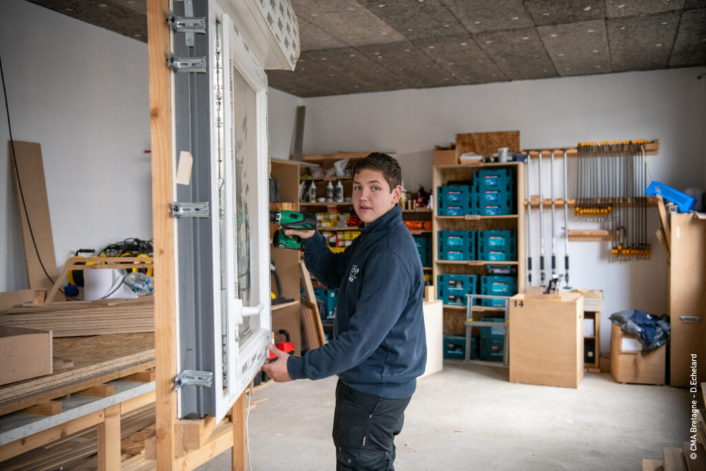 Formation apprentissage menuiserie installation CMA Formation Bretagne